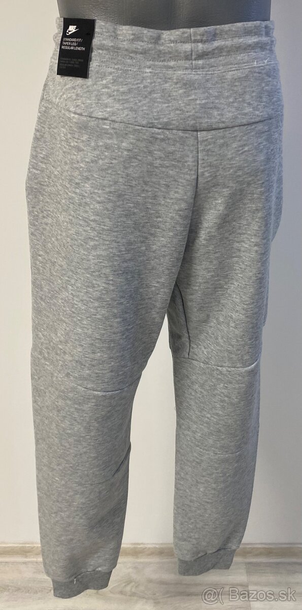 NIKE pánske sivé tepláky - 4