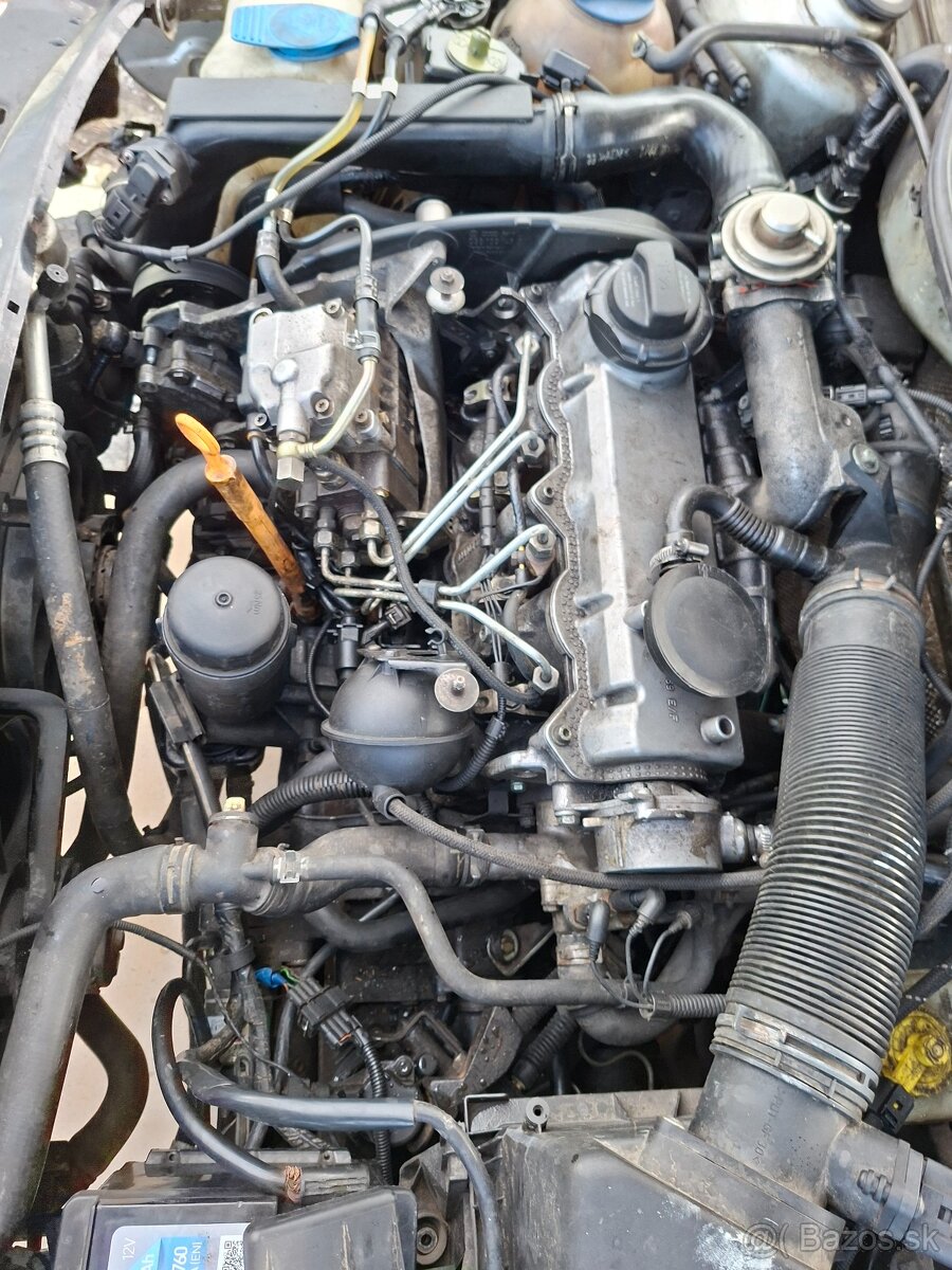 motor 1,9 TDI AHF 81kw - 4