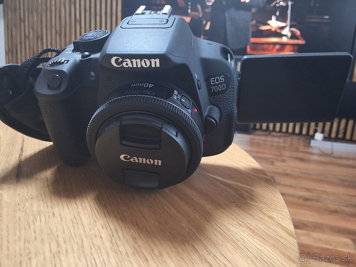 Canon EOS 700D,4x objektiv 2x bateria 350e - 4