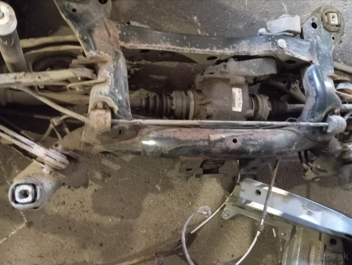 Zadná náprava BMW e87 118d - 4