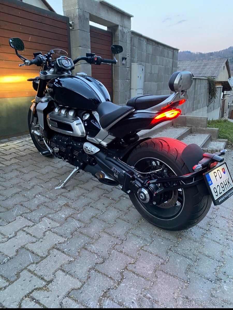 TRIUMPH-ROCKET 3 GT - 4