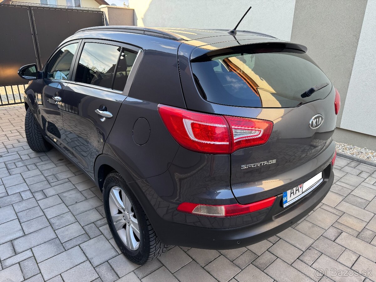 KIA SPORTAGE, SILVER, 1,7 CRDI, MANUÁL, 183 543 KM, 3/2012 - 4