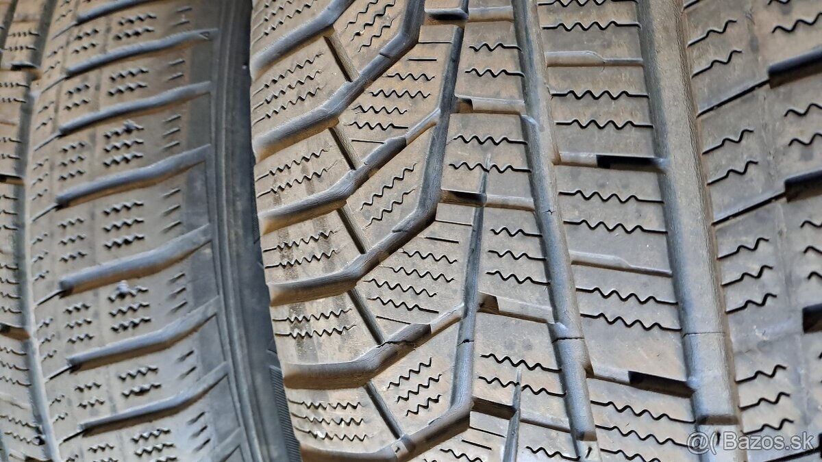 Predám 4ks jazdené zimné 225/60r17-99H Hankook - 4