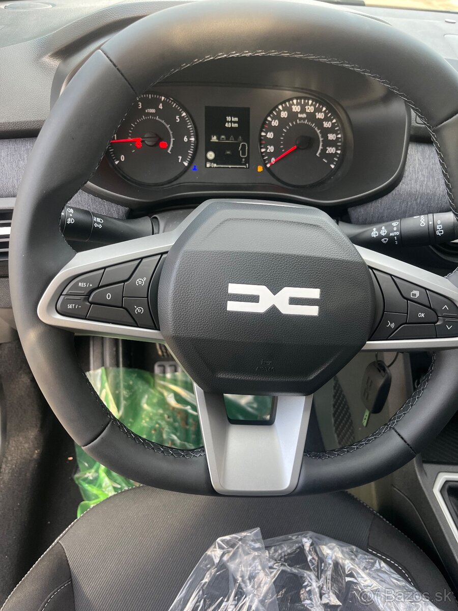 DACIA JOGGER TCe 110 7 MIEST - 4
