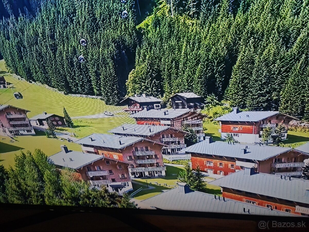 Predám Samsung TV smart 4K 65" 168cm - 4