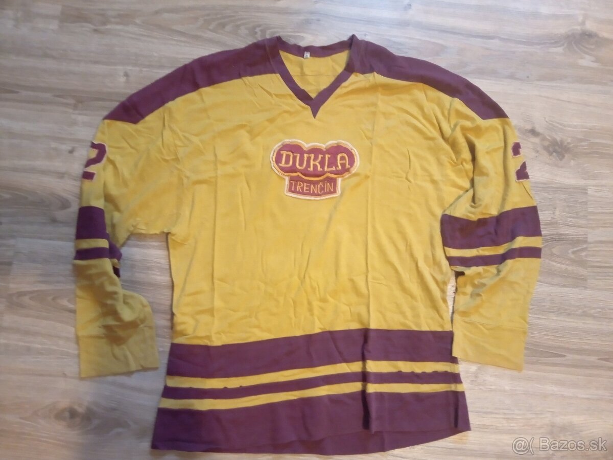 Hrané aj staré hokejové dresy Kúpim - 4