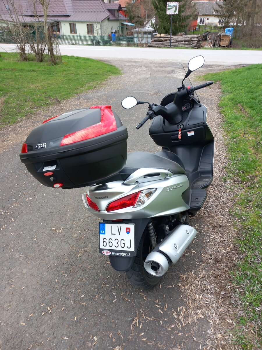 Predám Suzuki Burgman 125 - 4