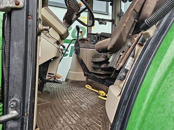 JOHN DEERE 6820+ČN+PVH - 4