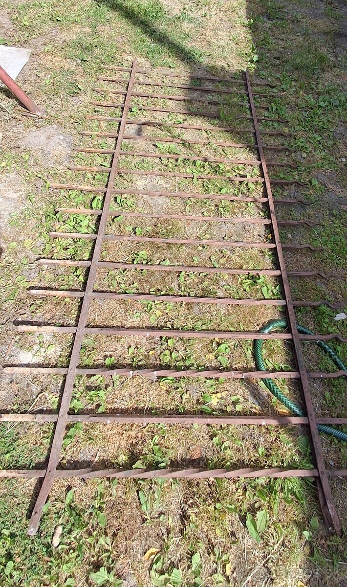 Kovové mreže/brány/konštrukcie - 4