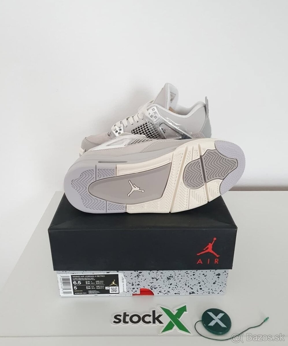 Air Jordan 4 Frozen Moment - 4