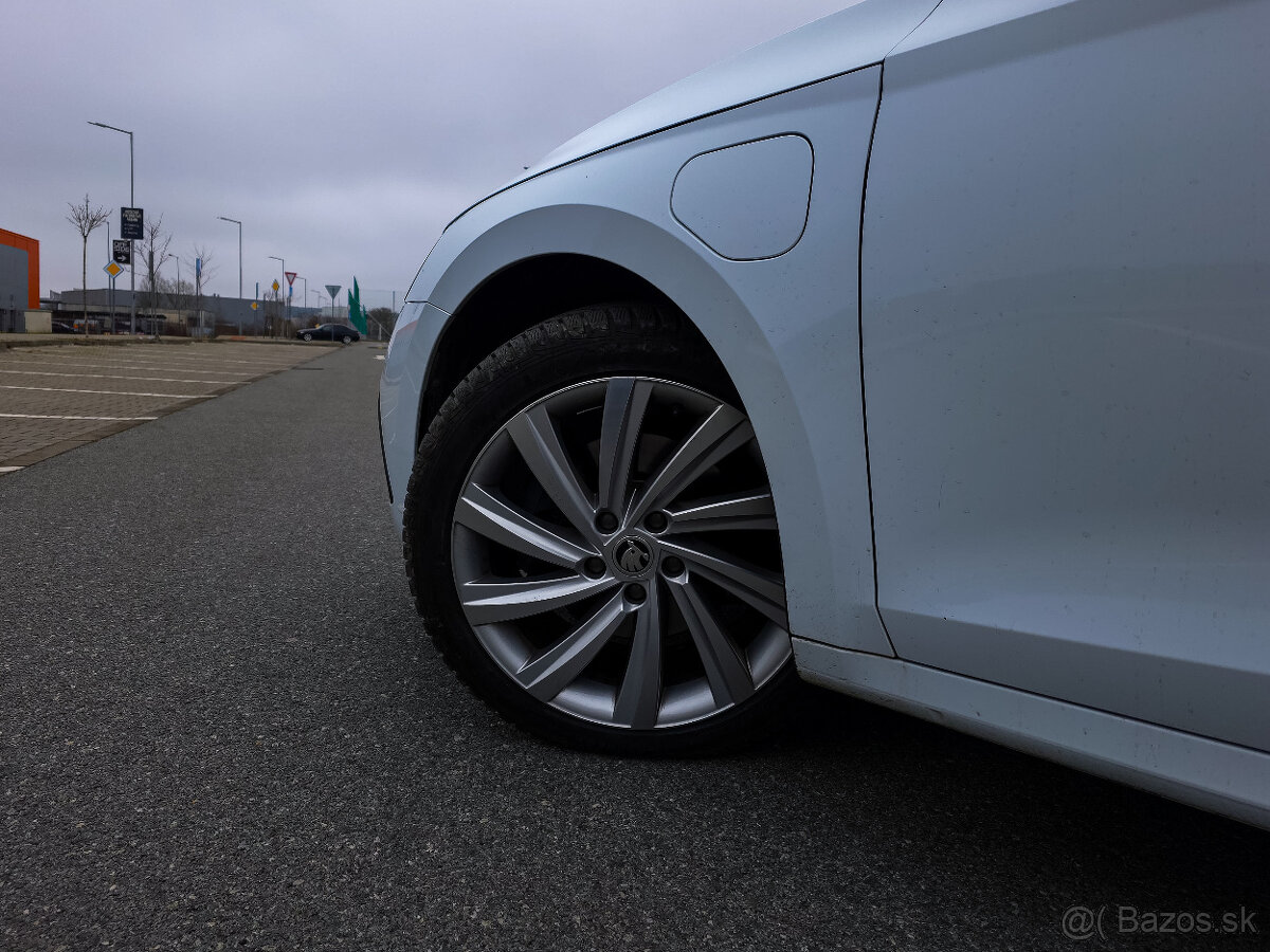 Škoda Octavia iV 1.4TSI PHEV - 4
