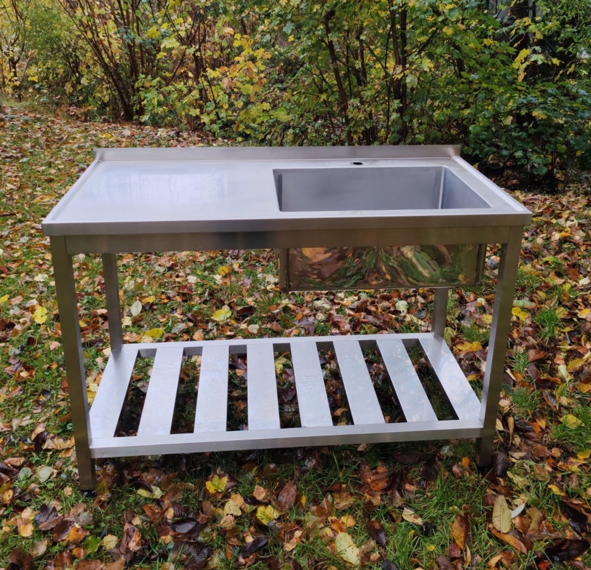 Nerezové drezy a stoly - 4