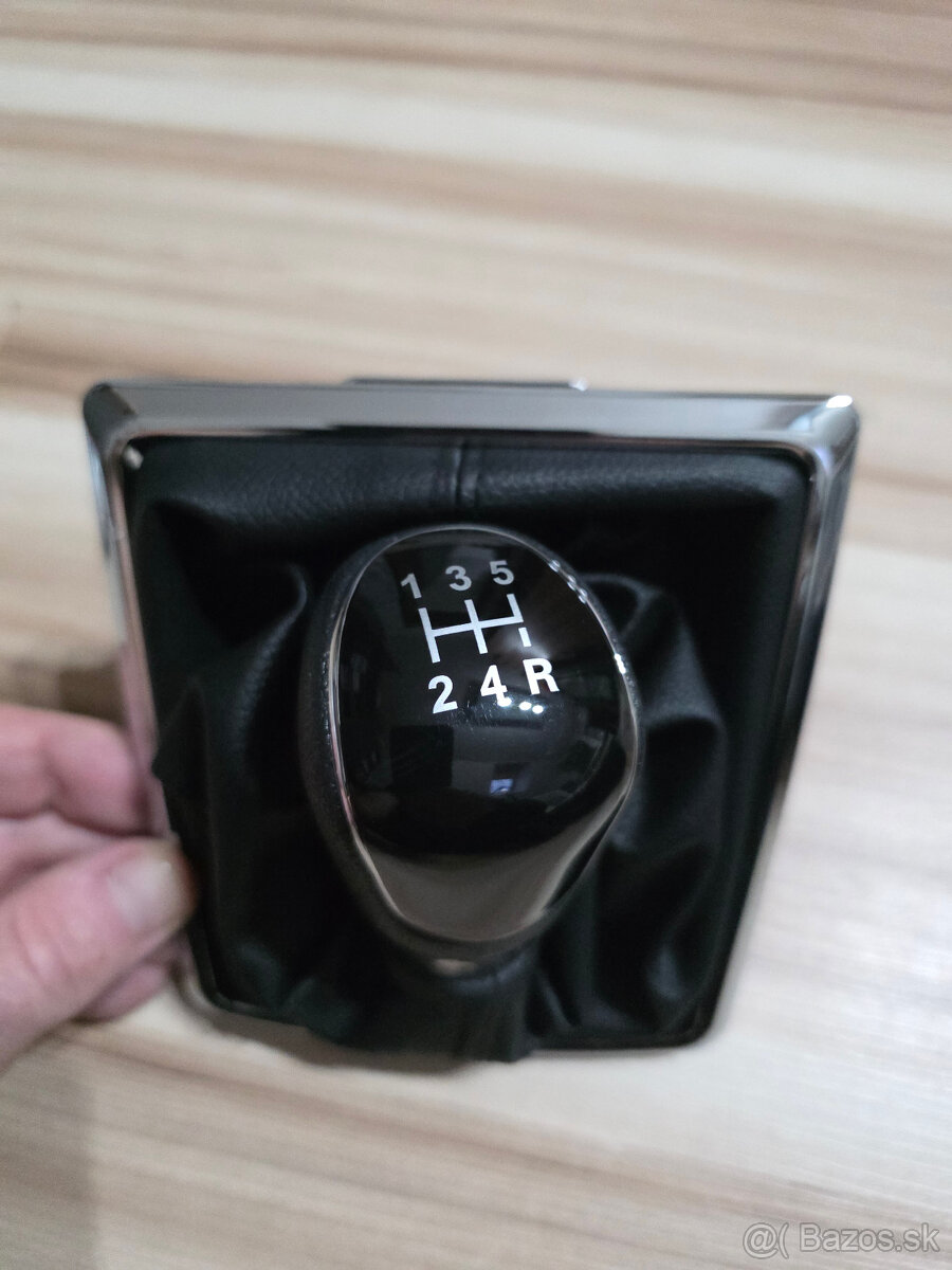 FORD FOCUS HLAVICA , MANŽETA , RÁMIK - 4