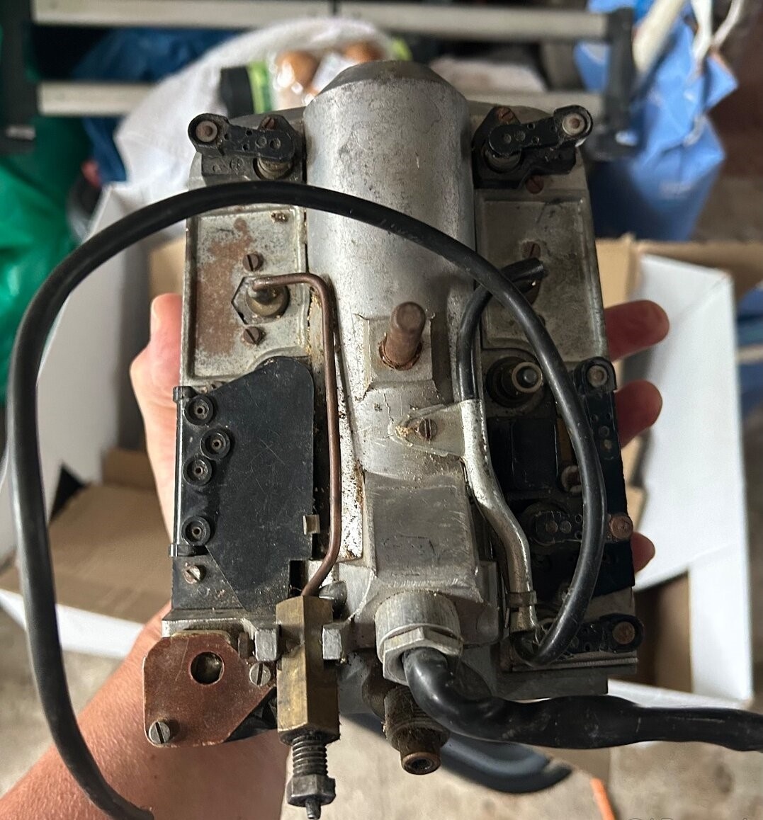 Predam tachometer na Mercedes W110 W111 - 4