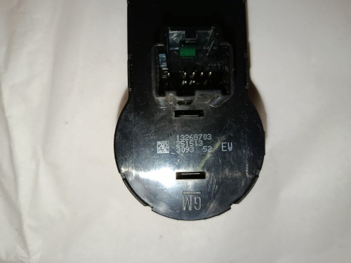 Spínač svetiel OPEL ASTRA J 13268703 40€ - 4