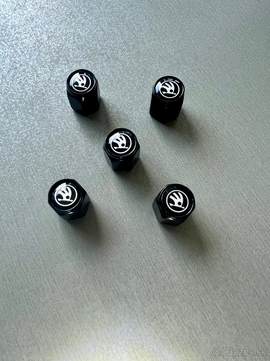 Krytky na disky elektrony Škoda + ventilkové krytky - 4