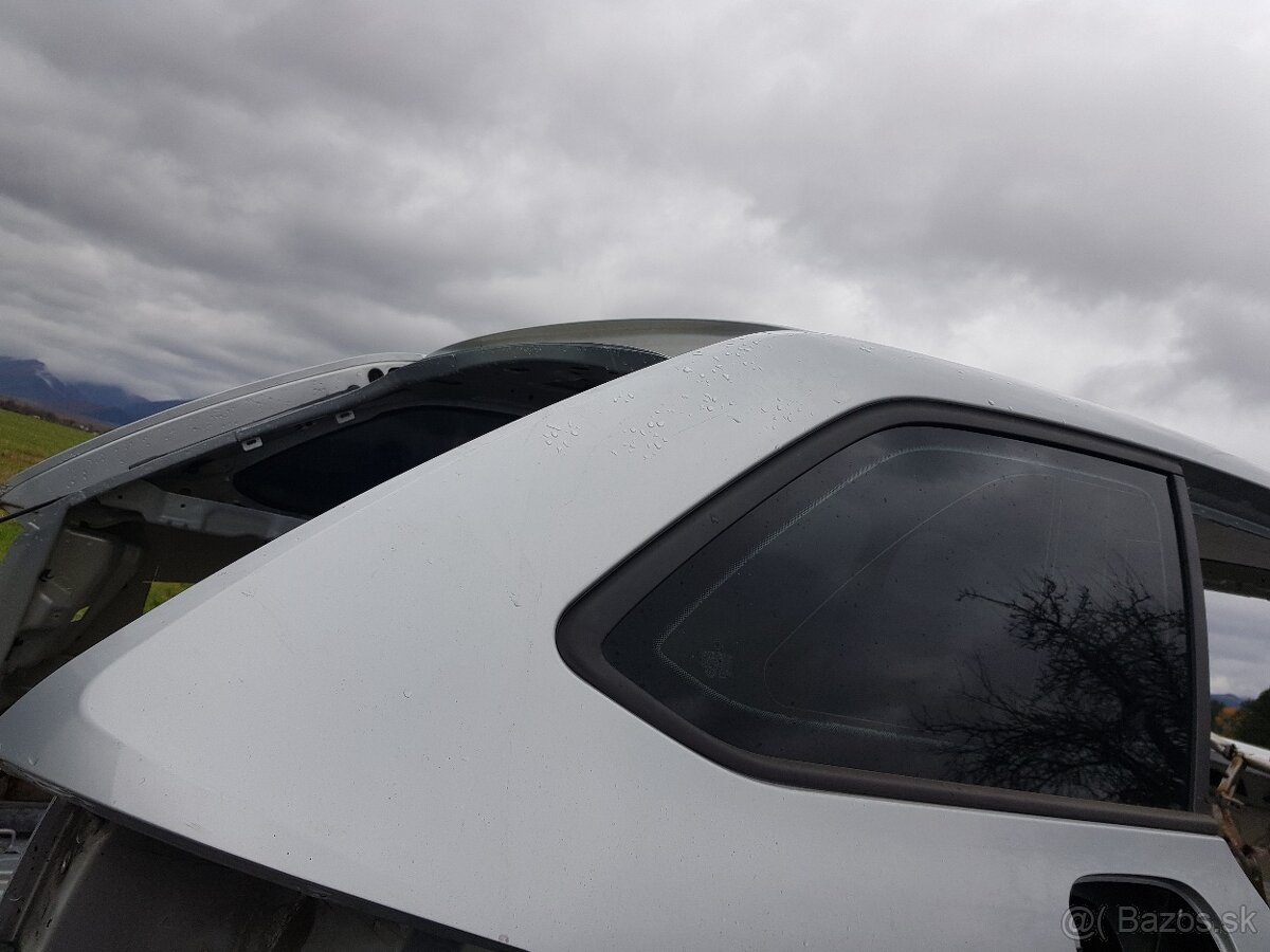 Octavia 3 combi predám strechu rok 2012-2017 - 4