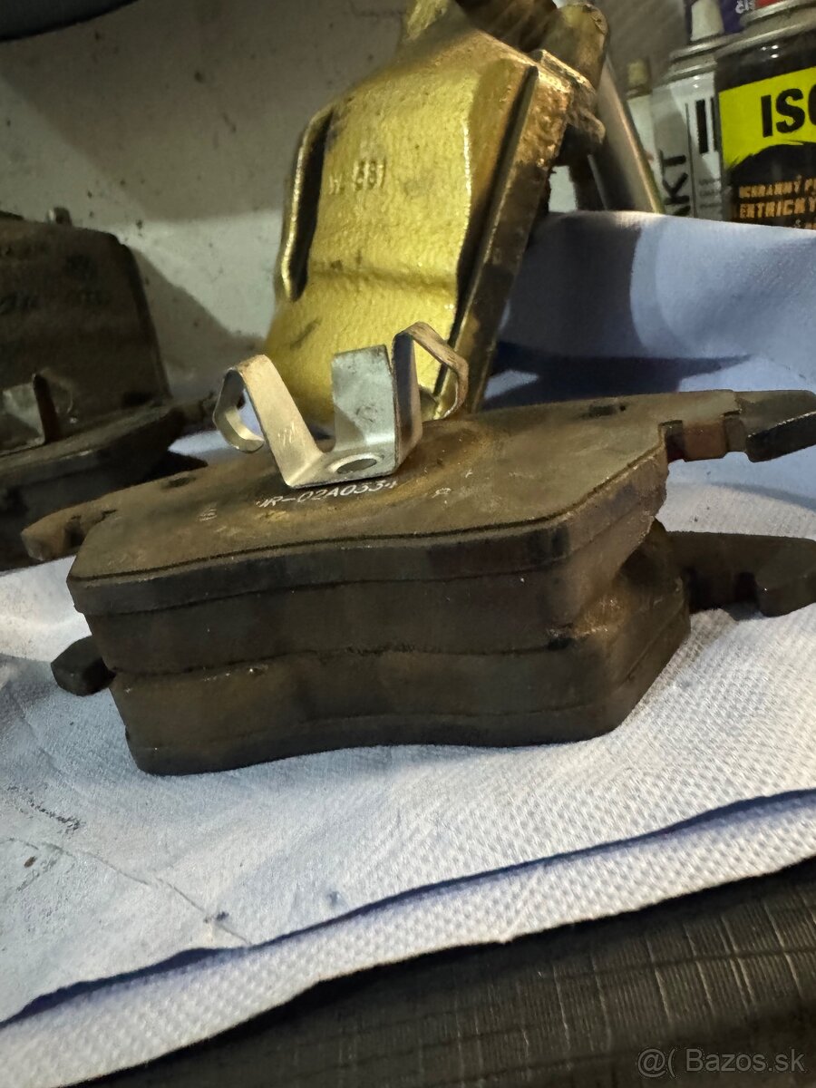 Brzdové strmene - 4