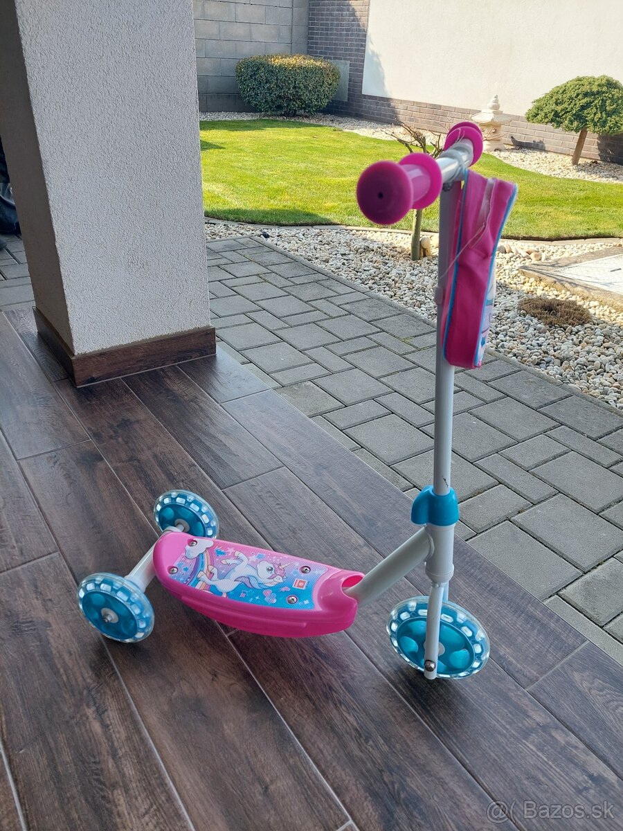 Detská kolobežka-trojkolka - 4