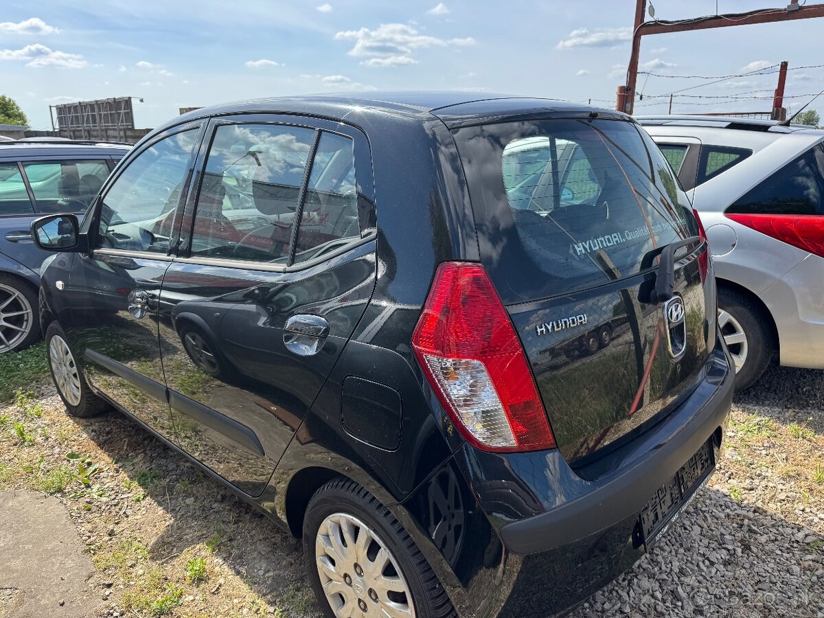Hyundai i10 - 4