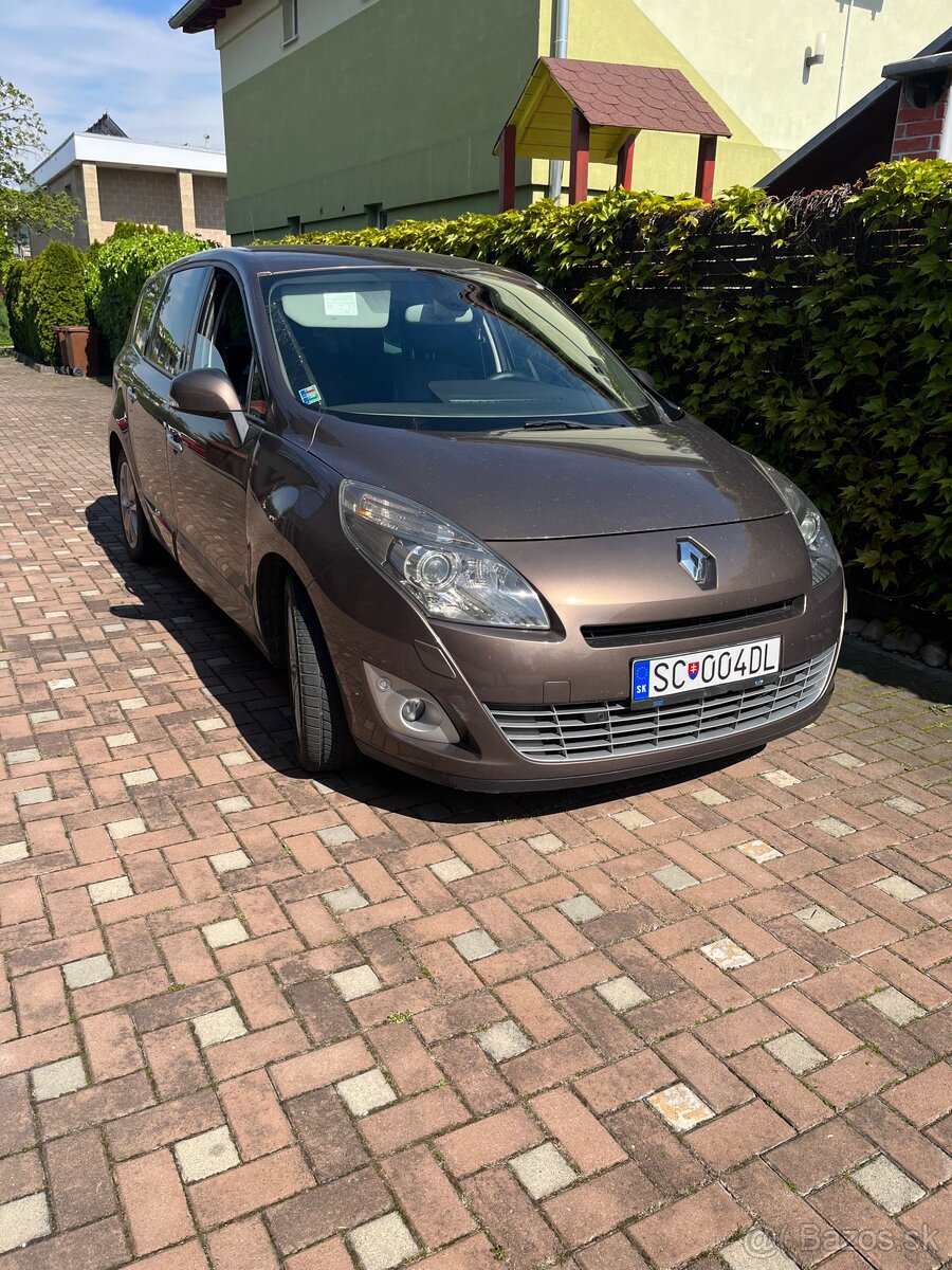 Renault Grand Scenik - 4
