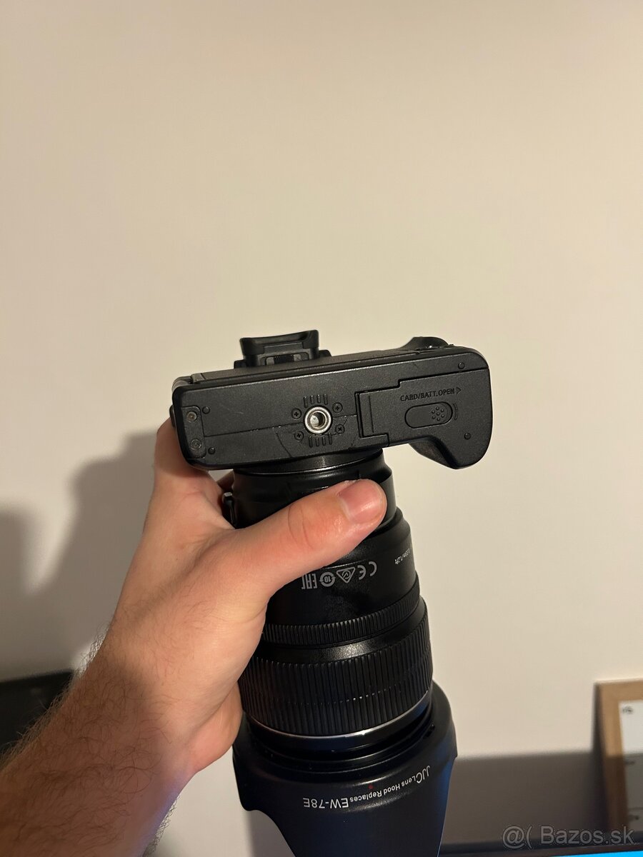 Canon Eos M50 + Canon EF-S 15-85 IS USM - 4