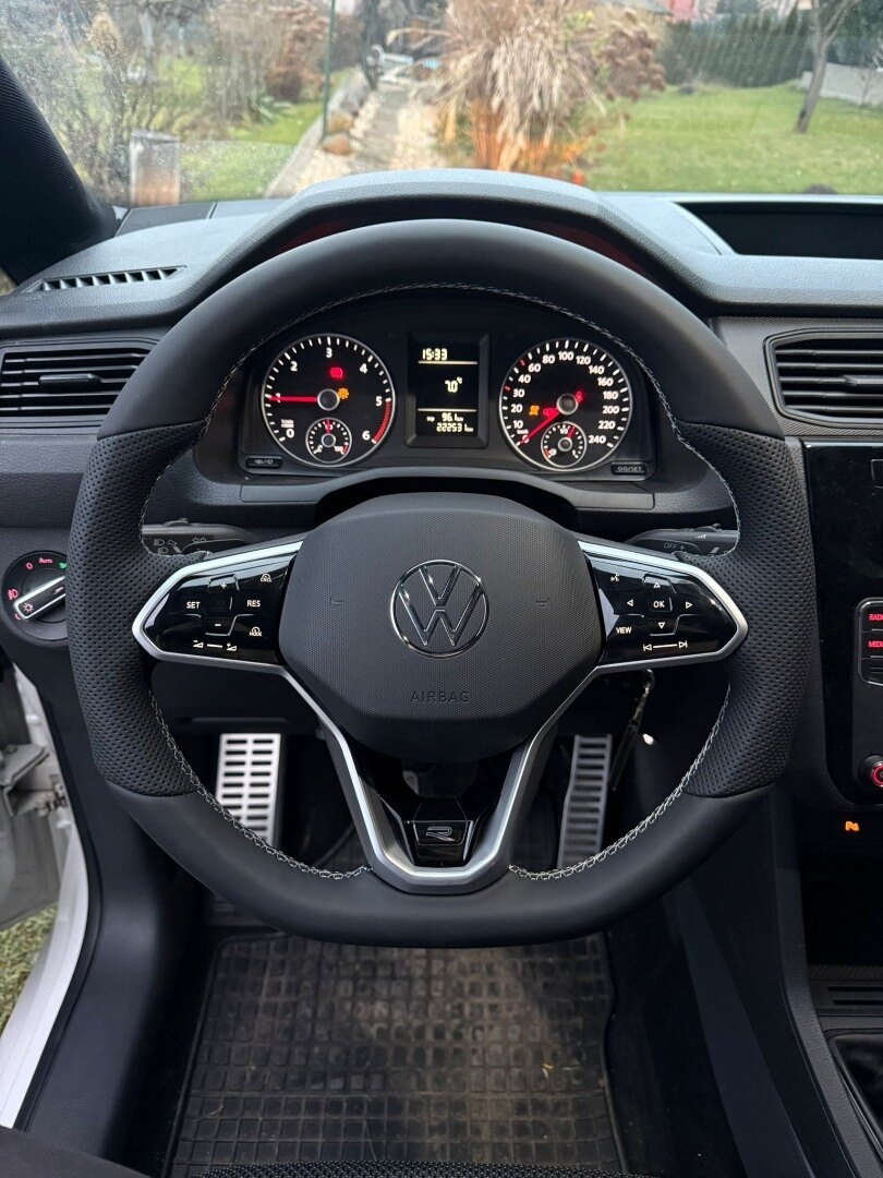 R line dotykový kožený - vyhrievaný - VOLANT VOLKSWAGEN - 4