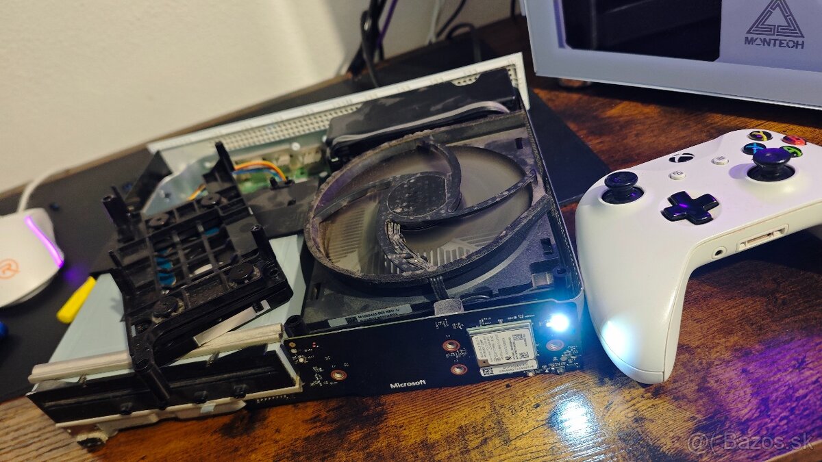 Servis PC/notebooky/herné konzoly/čistenie/poradenstvo - 4