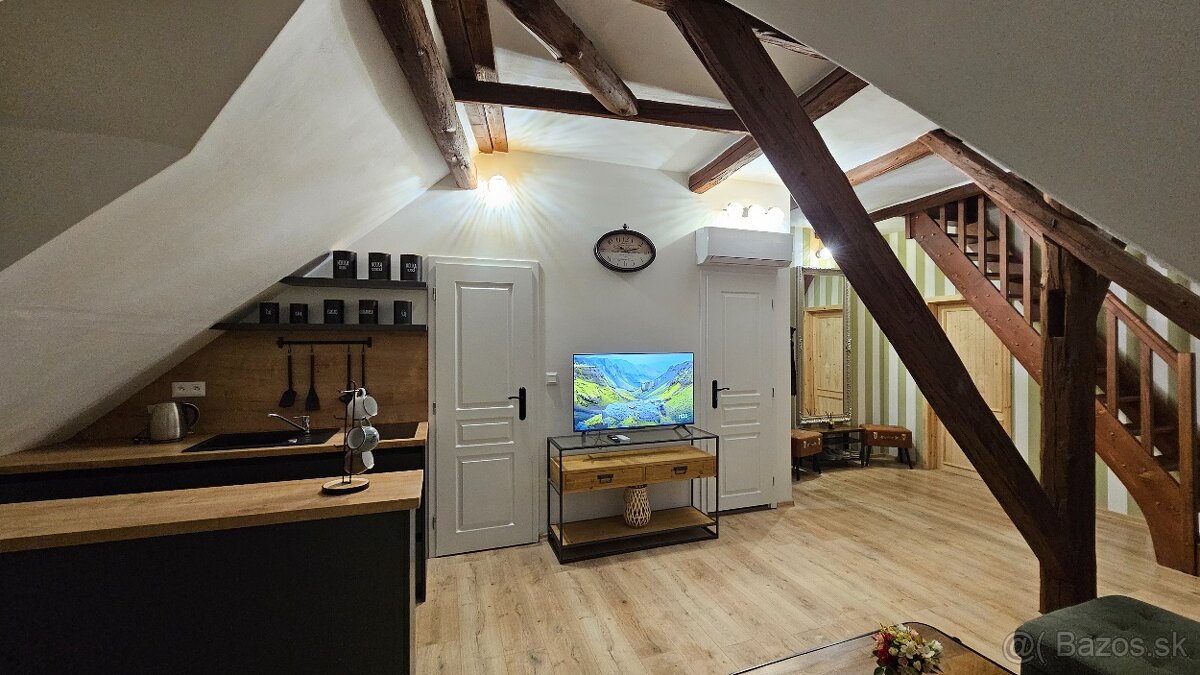 Prenajom apartmanu v centre banskej Štiavnice - 4