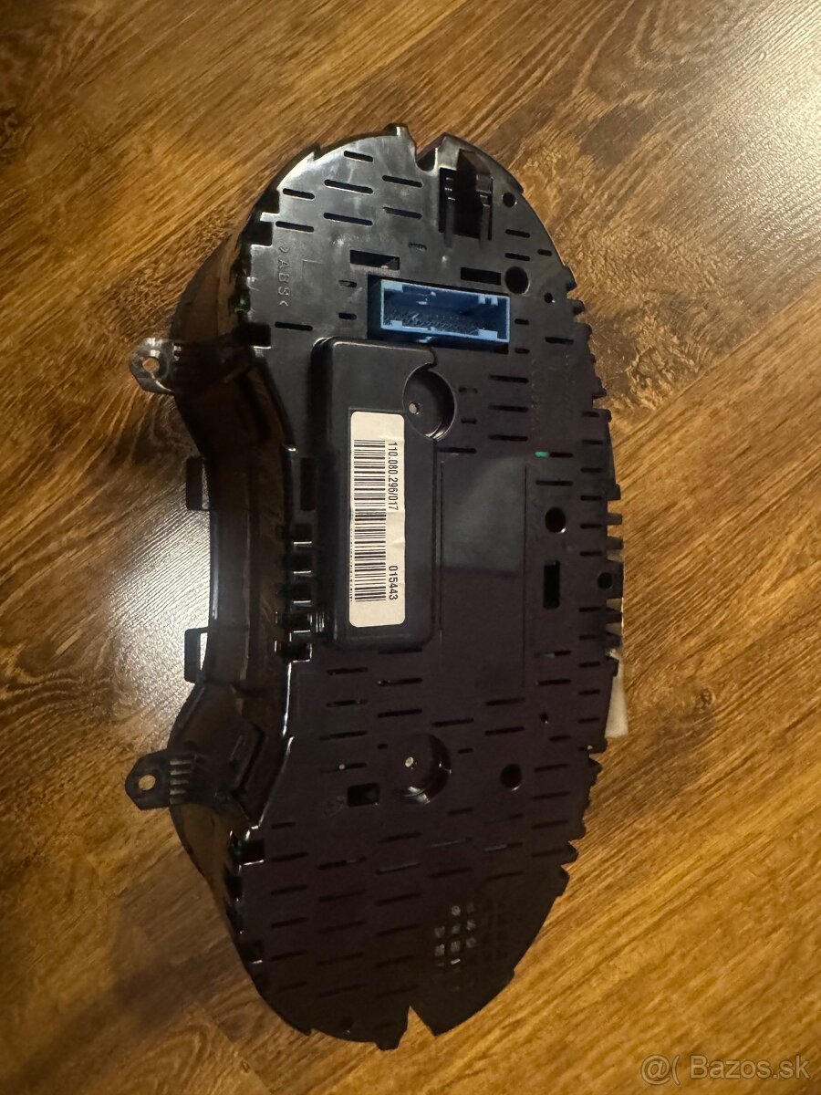 Budíky Audi a3 8p benzin - 4