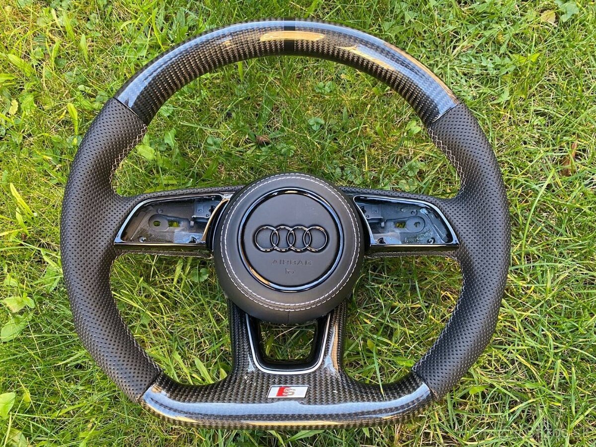 AUDI VOLANT KARBONOVY zkoseny karbonový športový - 4