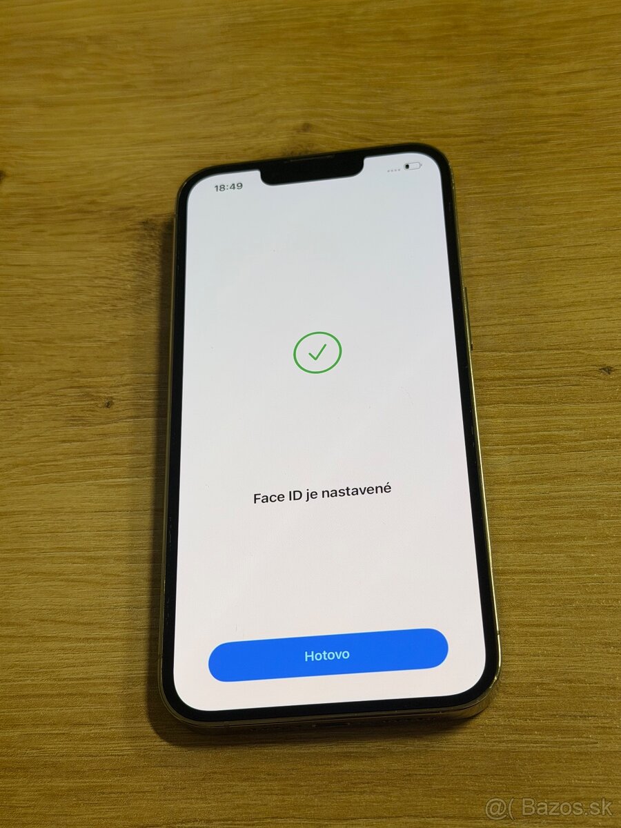 Predám Apple IPhone 13 PRO 256GB Gold Bežné Známky - 4