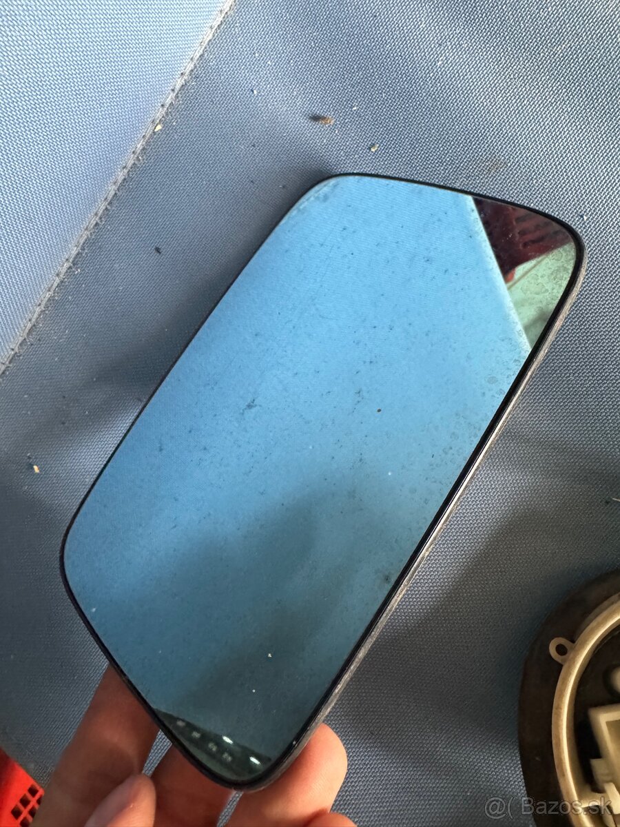 Bmw e34 zadne kufrové svetlá - 4