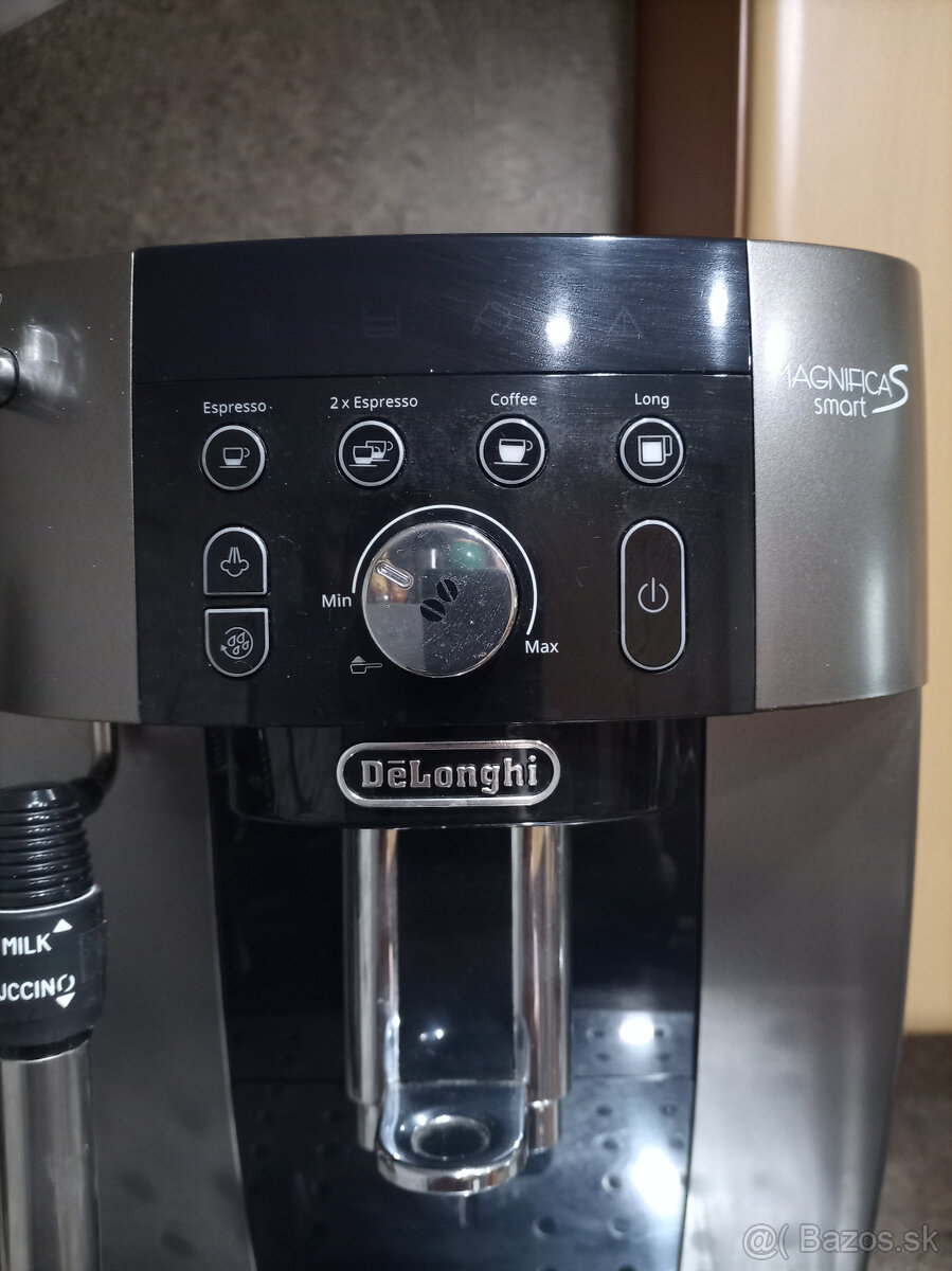predám Kávovar DeLonghi Magnifica S Smart - 4