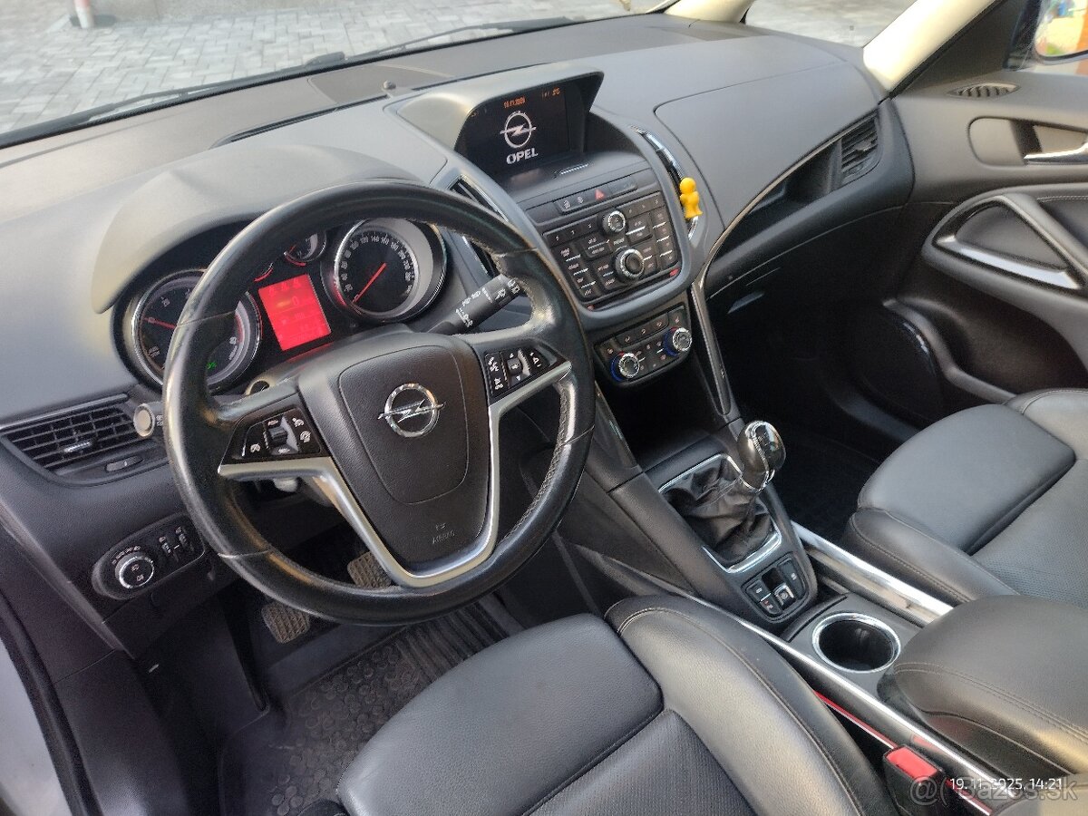Opel Zafira Tourer 1.6 cdti 100kw - 4