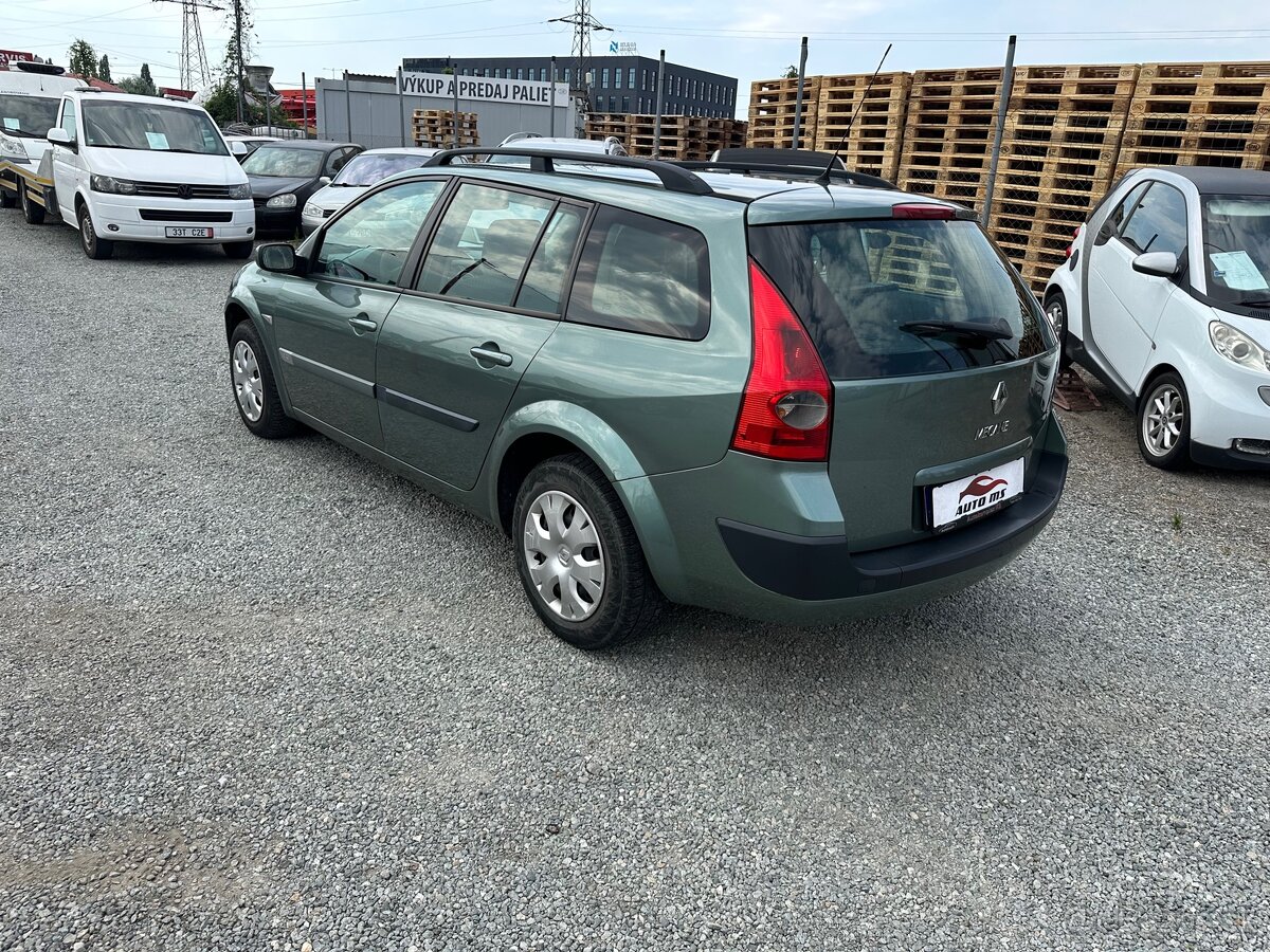 Renault Mégane Combi 1.9 TDi a/C - 4