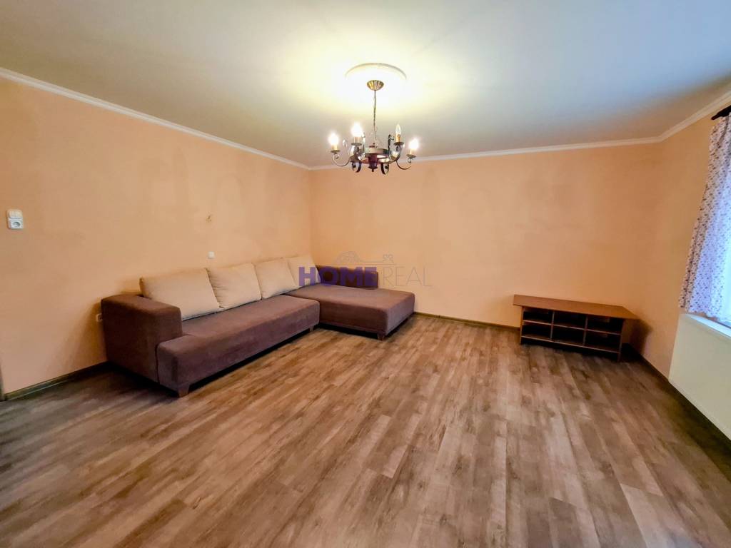 PRENÁJOM STARŠIEHO 2 IZB. RD V RAJKE S VEĽKÝM SLNEČNÝM POZE - 4