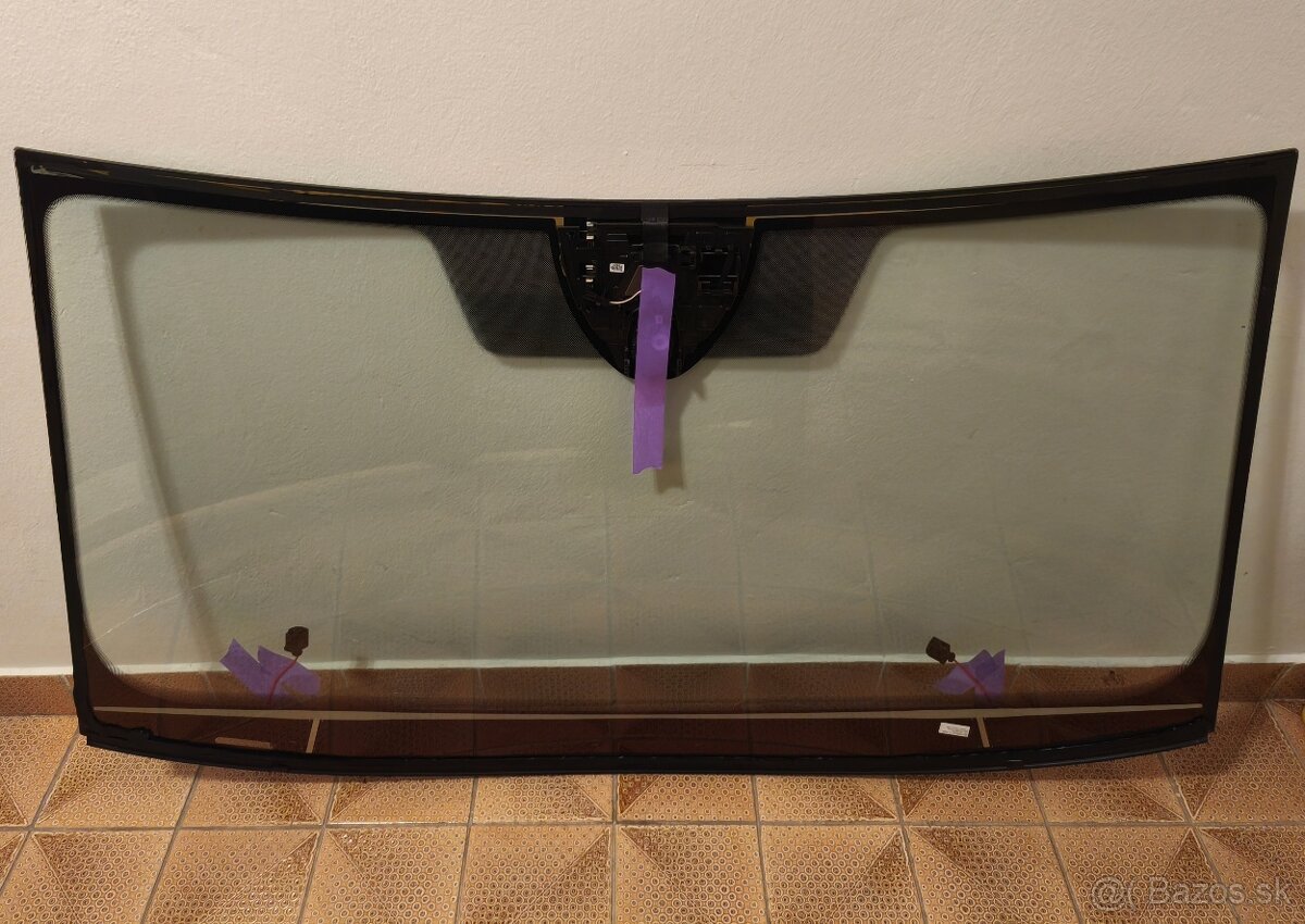 Octavia 4 Čelné sklo - 4