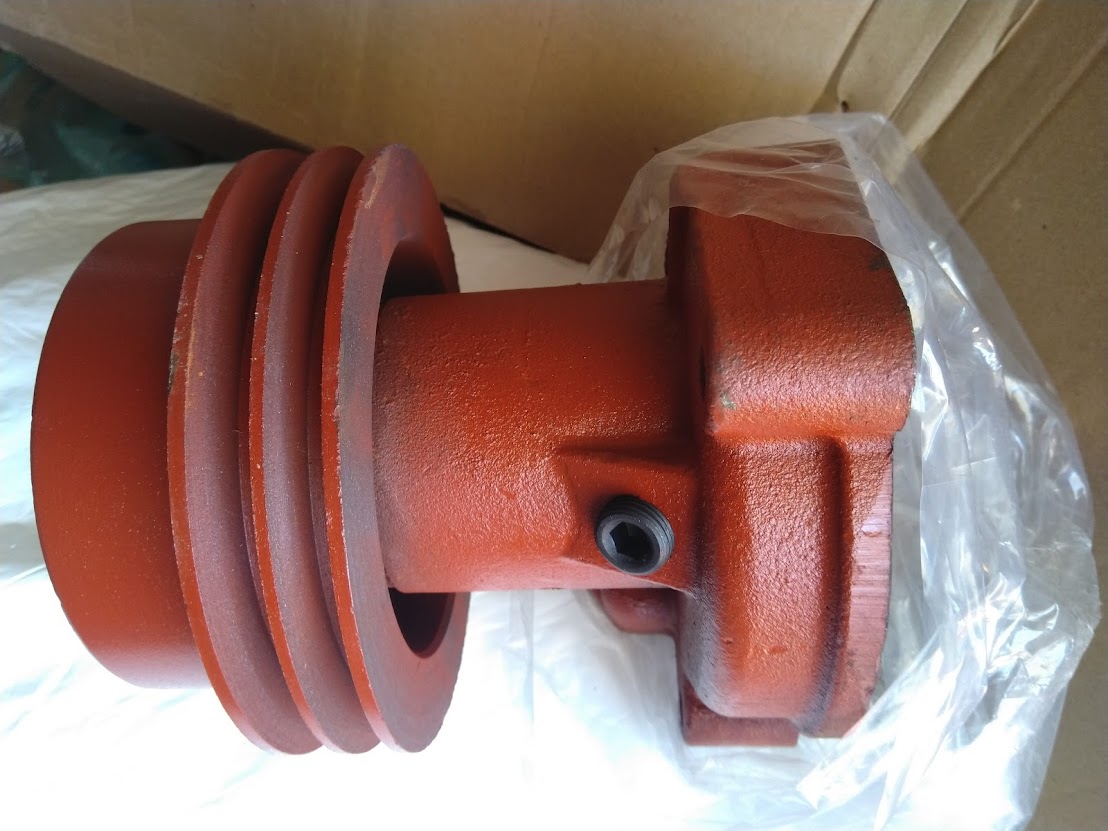 Čerpadlo vody pre MTZ - 4