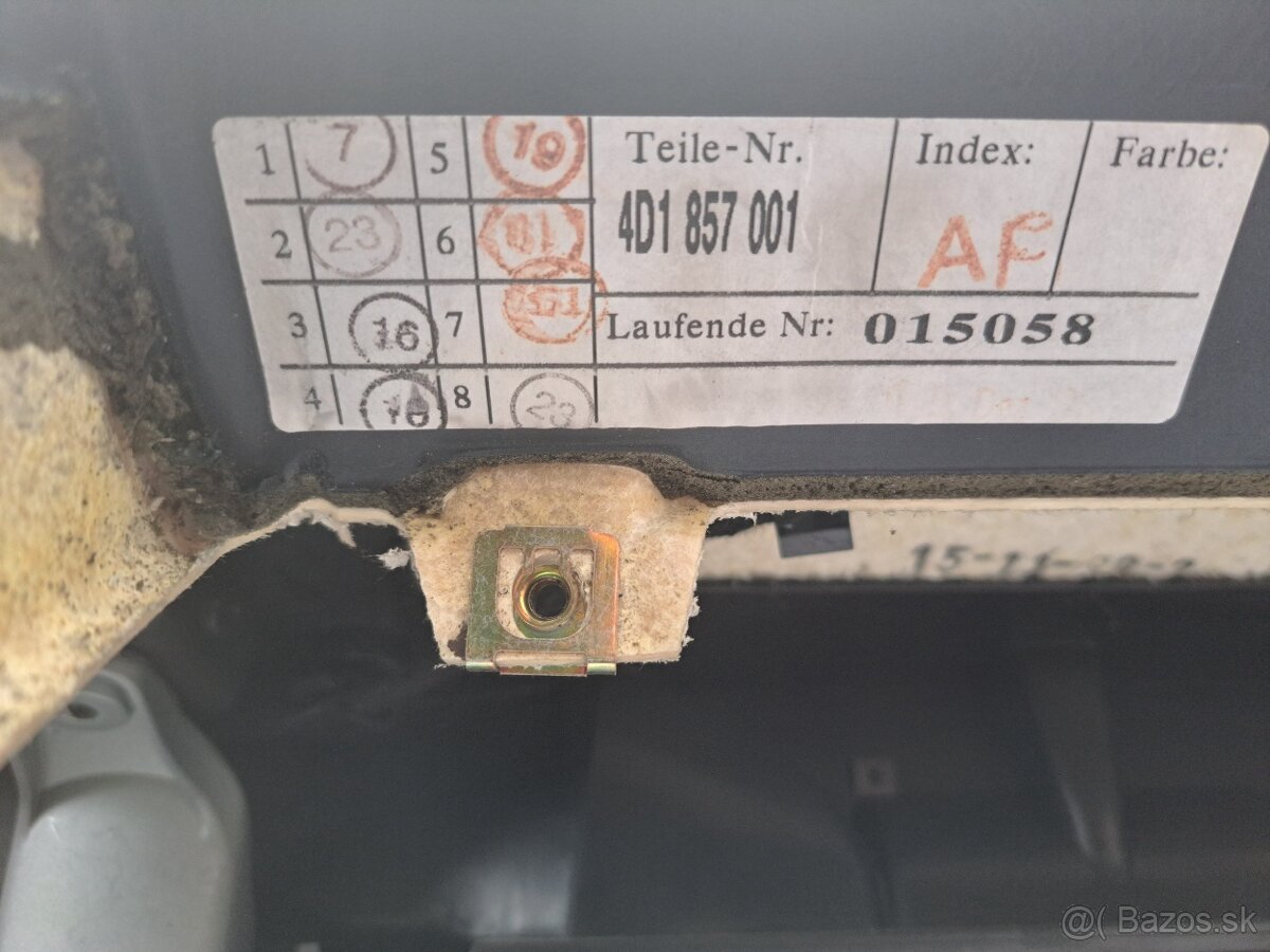 Predám palubnú dosku na Audi A8d2 - 4