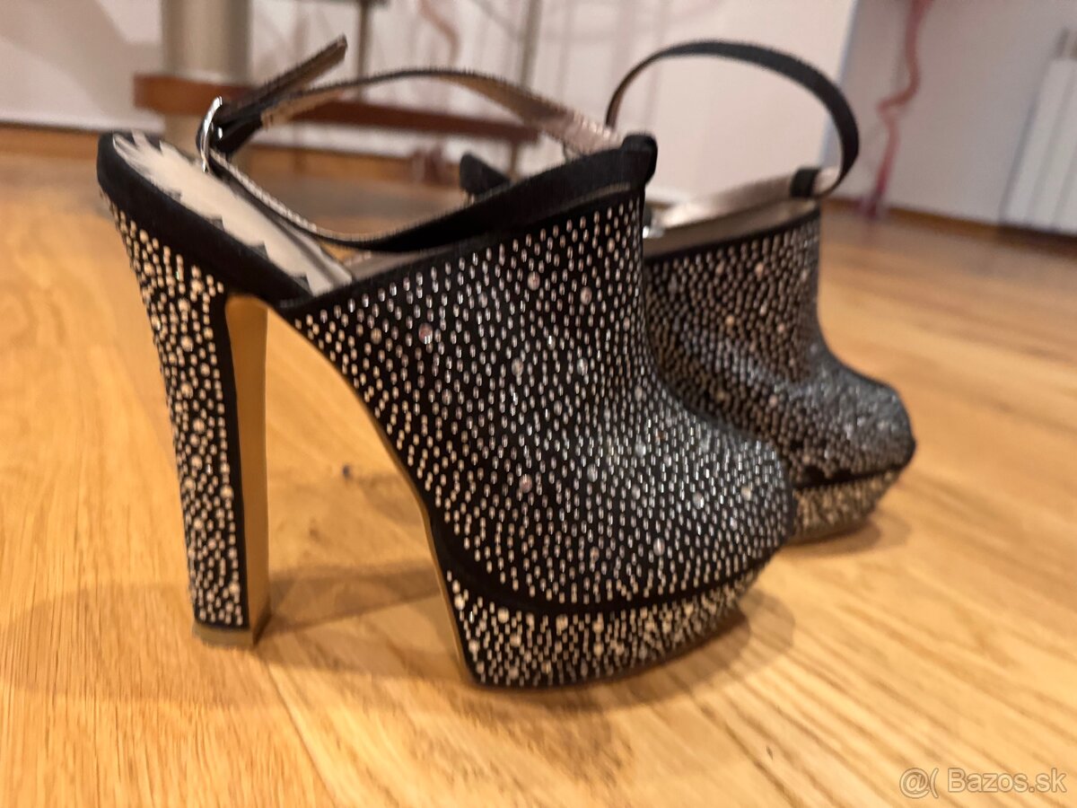 Kaelka joop + sandálky zadarmo - 4