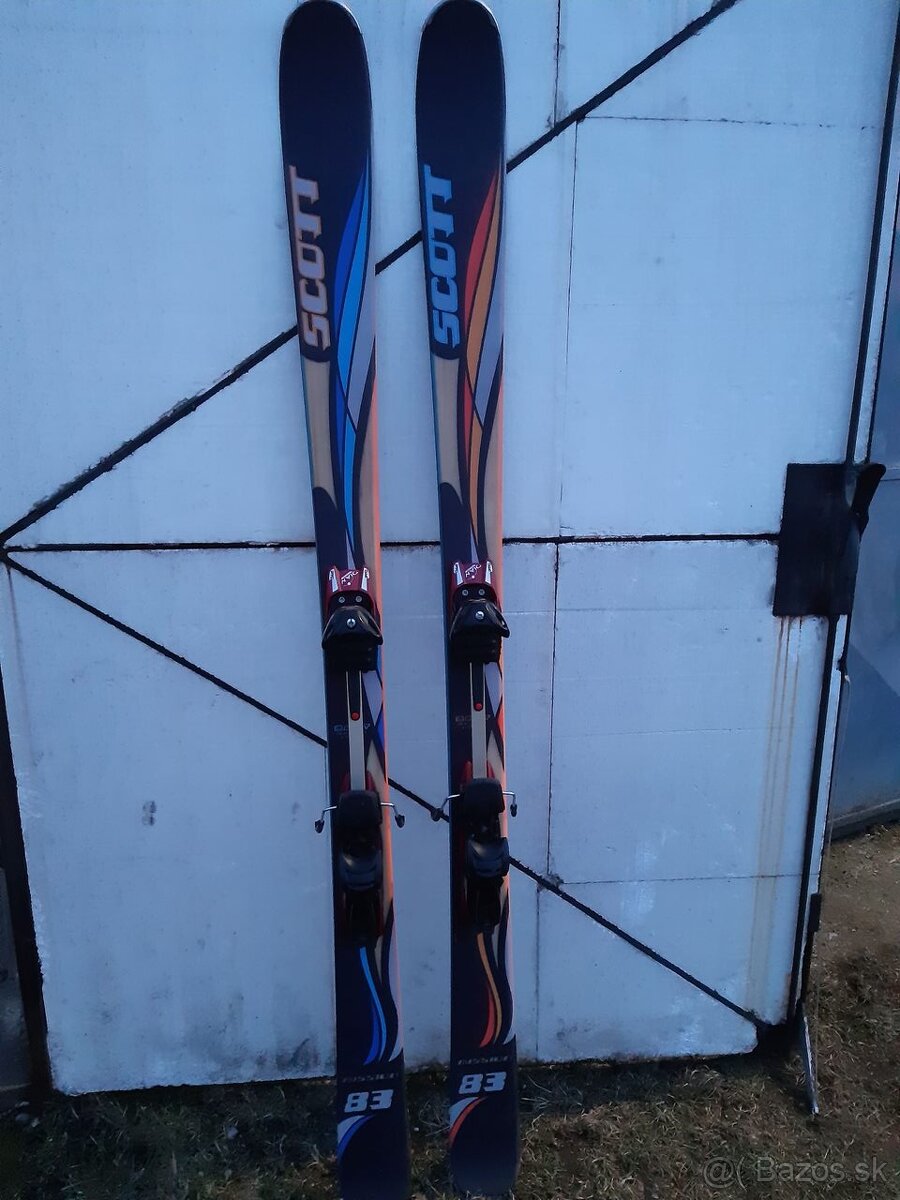 Skialp lyže + výstroj - 4