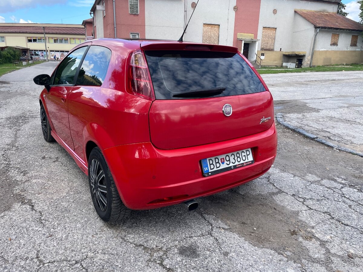 Fiat Grande Punto - 4