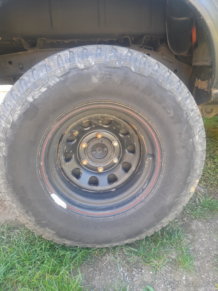 6x139,7 R15 255/70 - 4