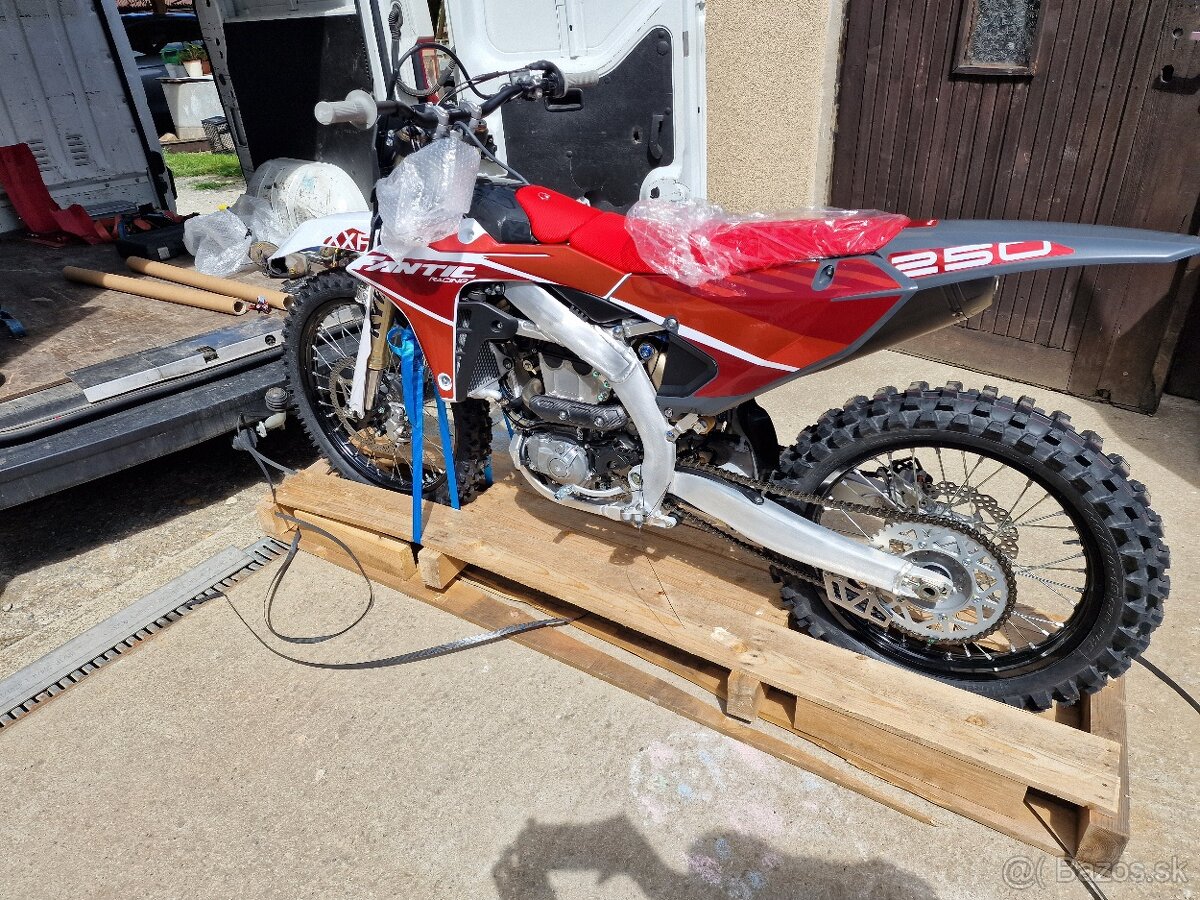 Fantic XXF 250 2025 (Yamaha yz250f ) 2025