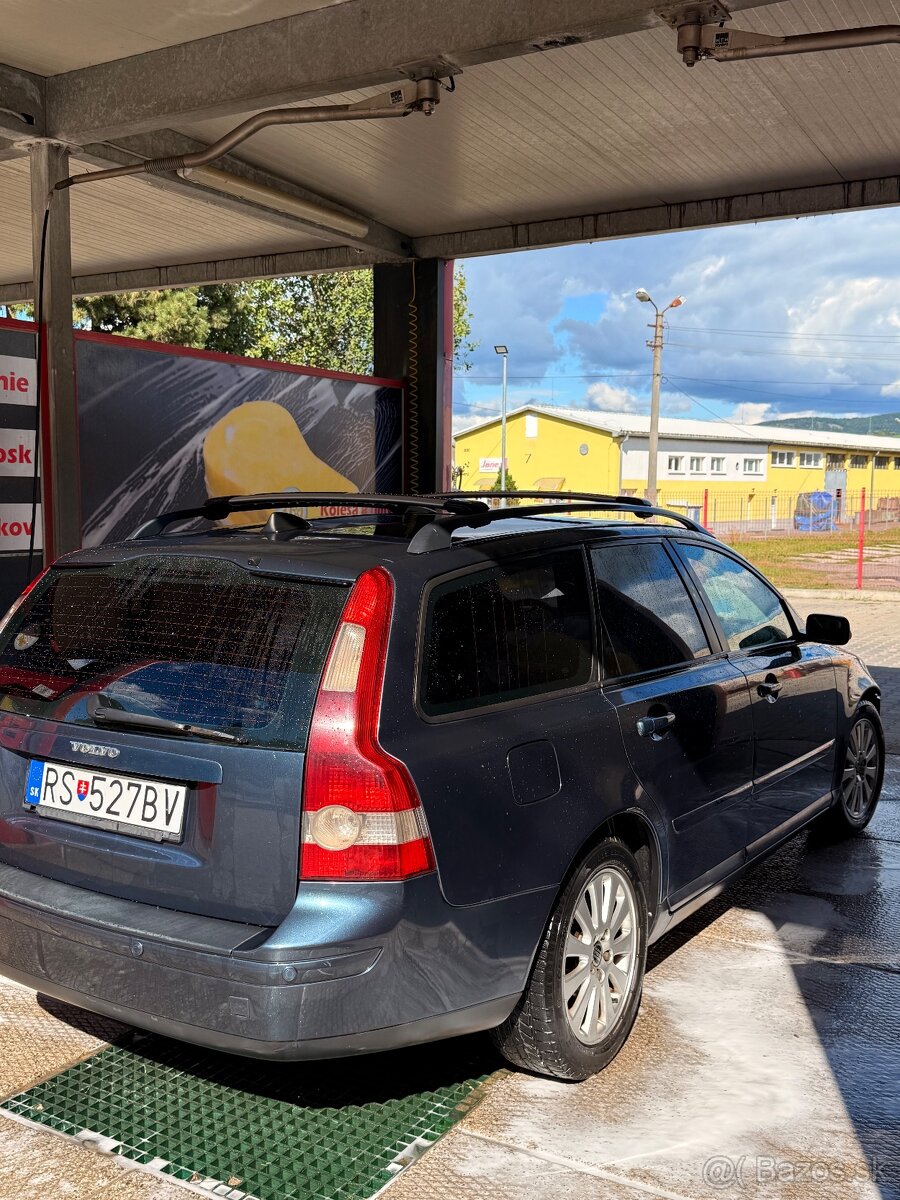 Predám Volvo v 50/2006-100kw/diesel - 4