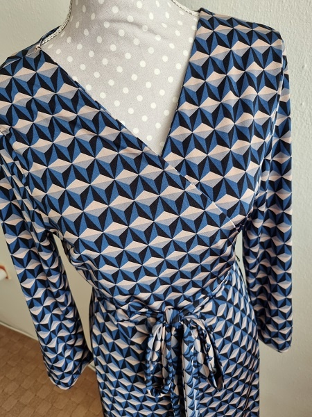 nové zavinovacie šaty mango veľ. L - 4