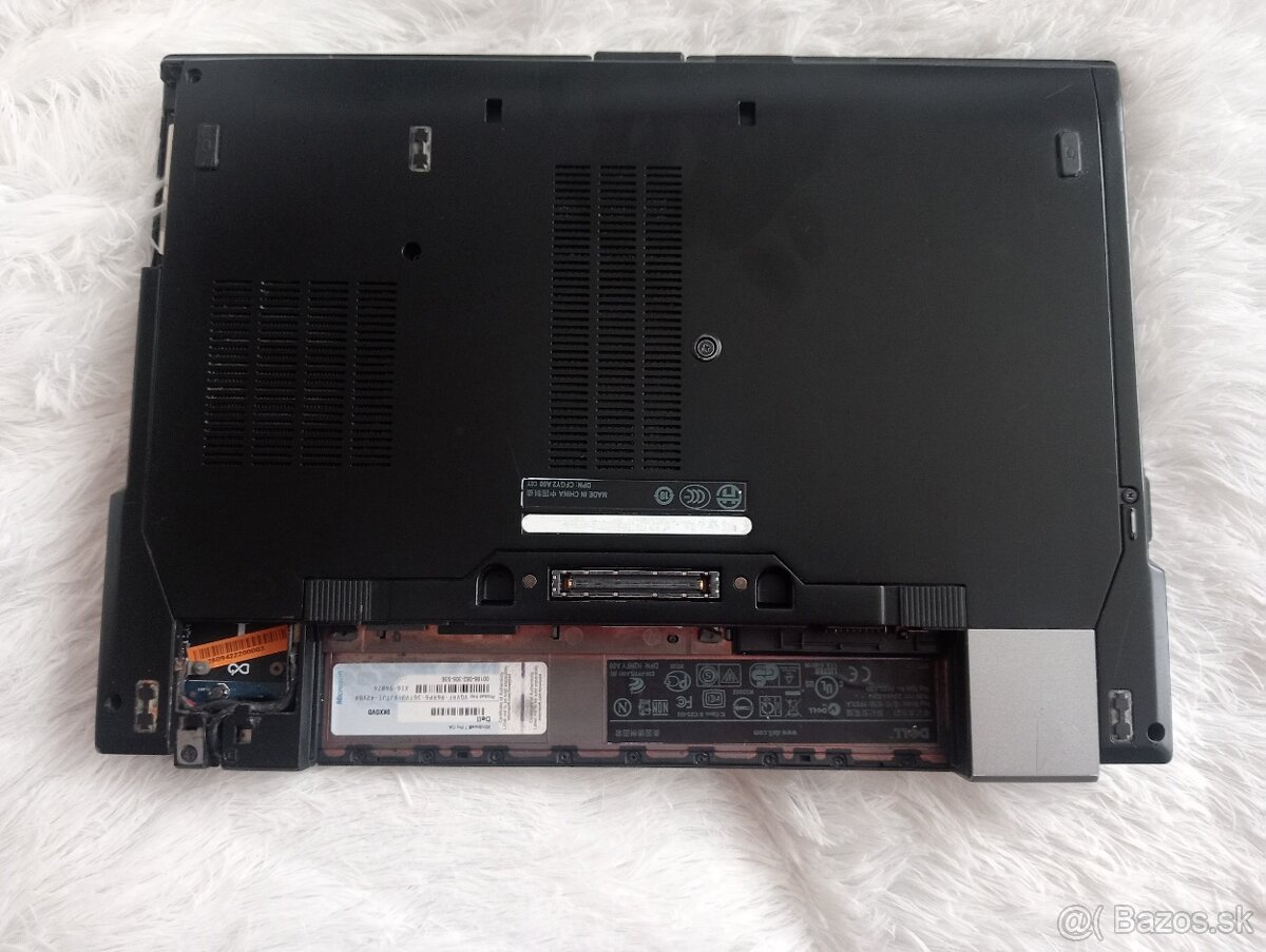 rozpredám na diely funkčný notebook Dell latitude e6410 - 4