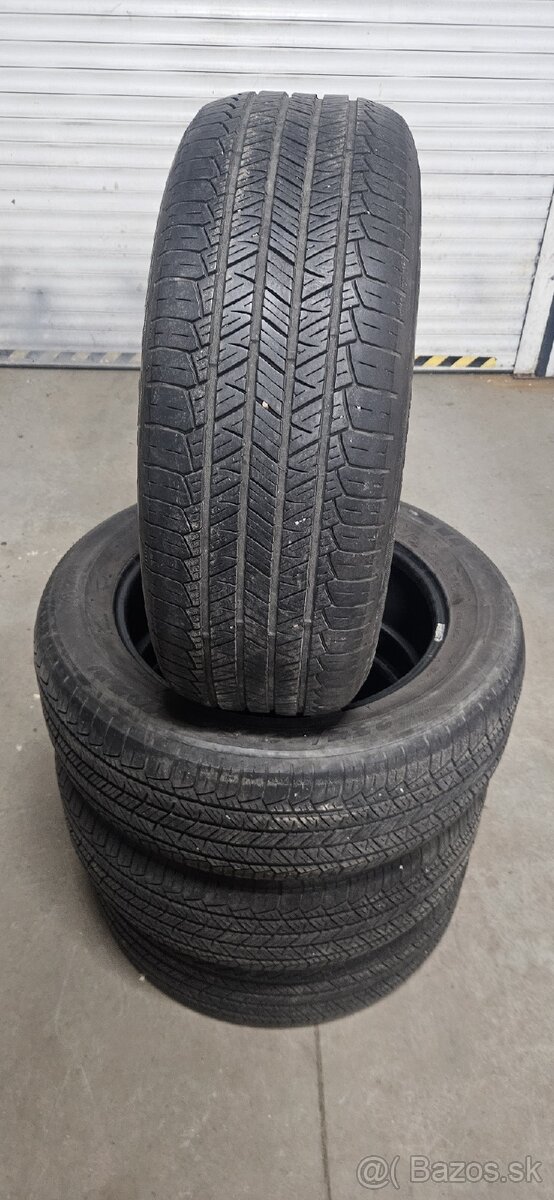 235/60 r18 - 4