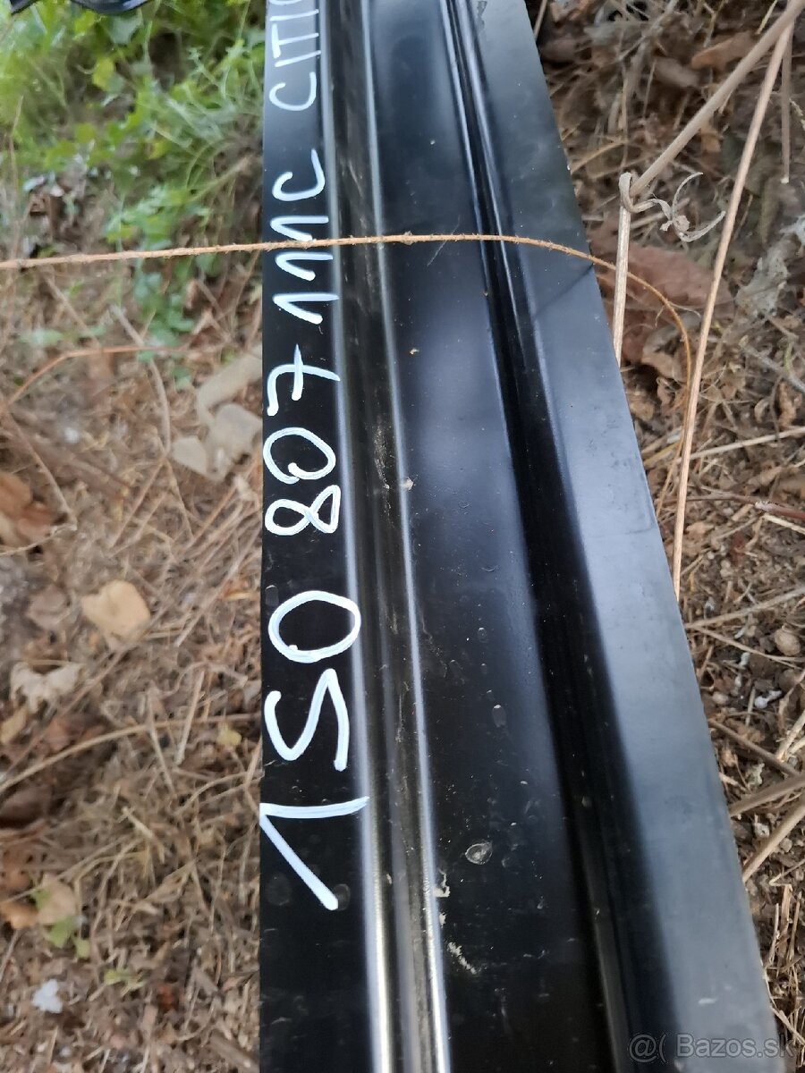 Predná výstuha. - 4
